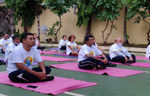 6th International Day of Yoga Celebration at Chancery premises on 27 June 2020.