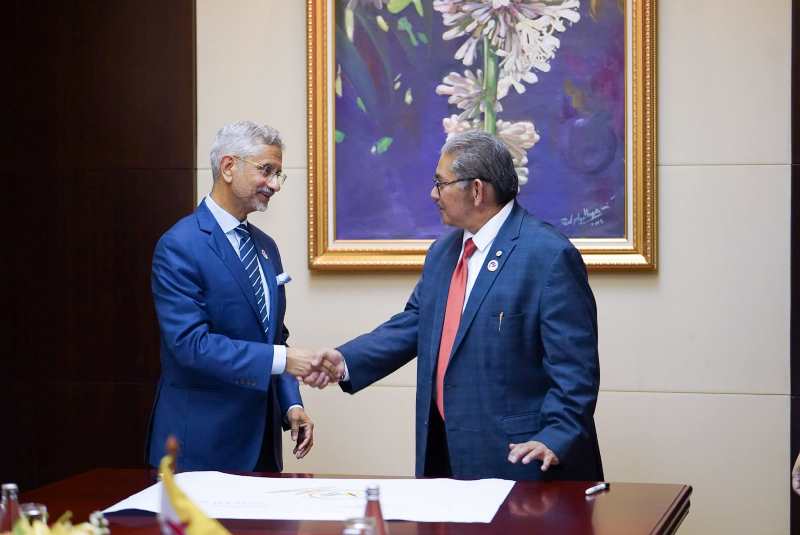 Honourable EAM Dr. S. Jaishankar met Brunei FM Dato Haji Erywan on the sidelines of ASEAN meetings in Vientiane