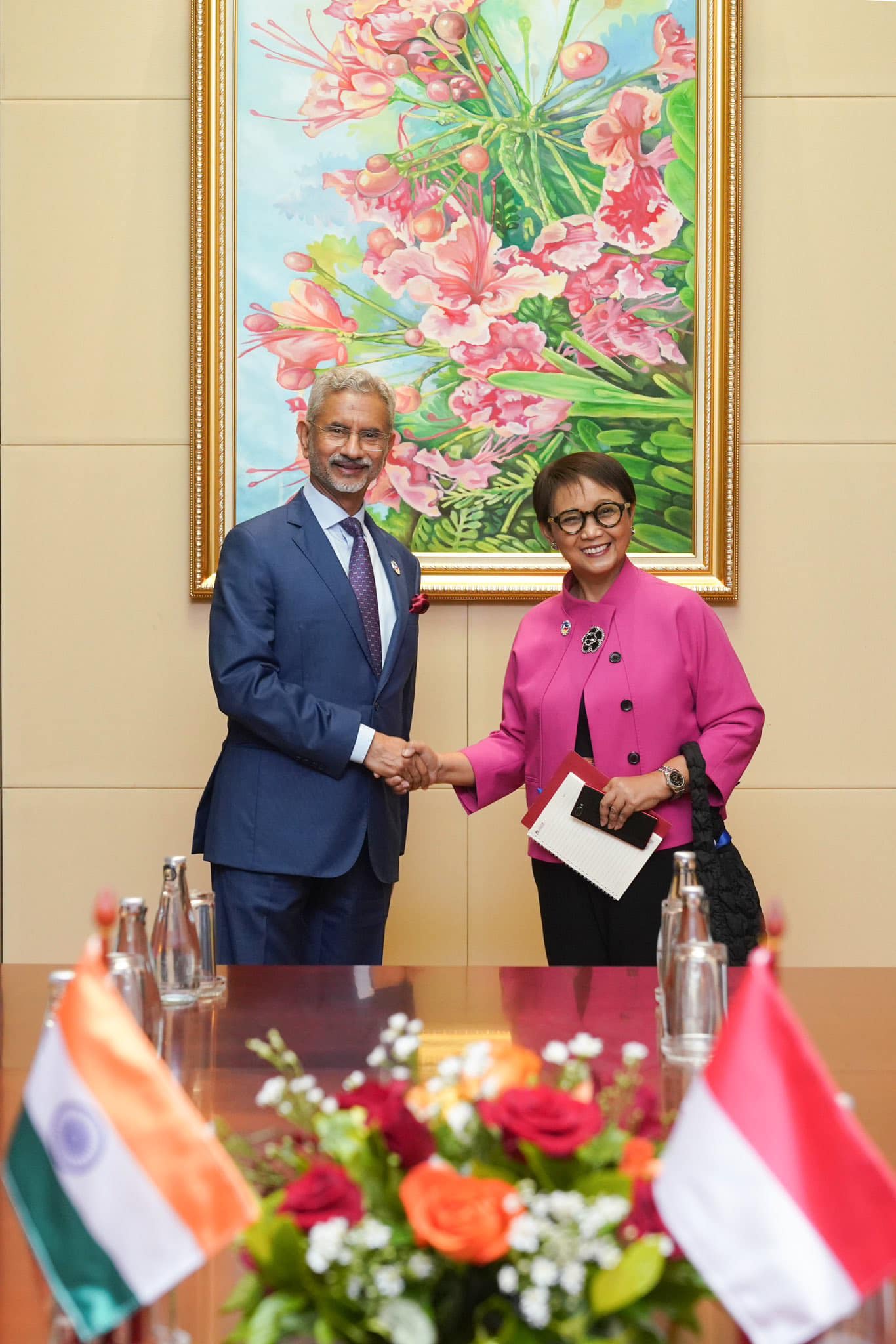 Honourable EAM Dr. S. Jaishankar met FM Retno L.P Marsudi of Indonesia on the sidelines of ASEAN meetings in Vientiane